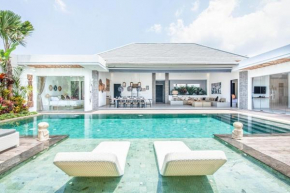 Chic 4br Villa, 400m To Canggu Beachfront